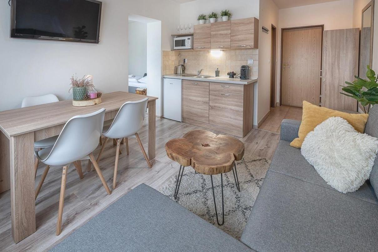 Apartmany Minata Liptovský Mikuláš エクステリア 写真